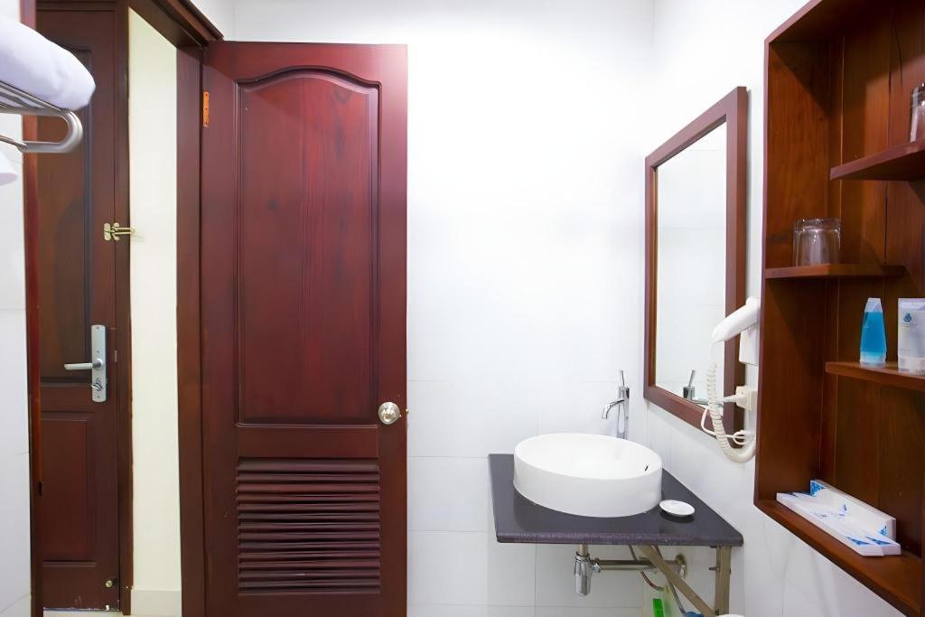 Vientiane Plaza Hotel Exterior foto
